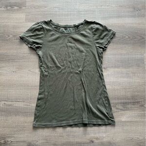 Old Navy Tee Green